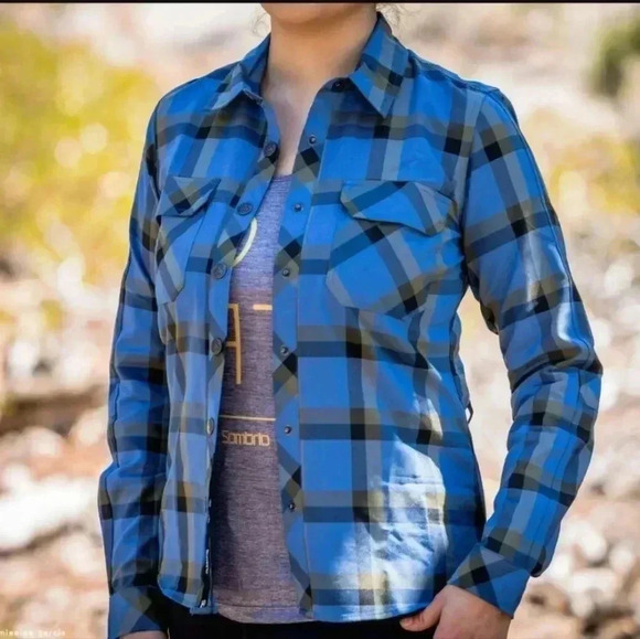 sombrio Tops - Sombrio Silhouette Riding Shirt